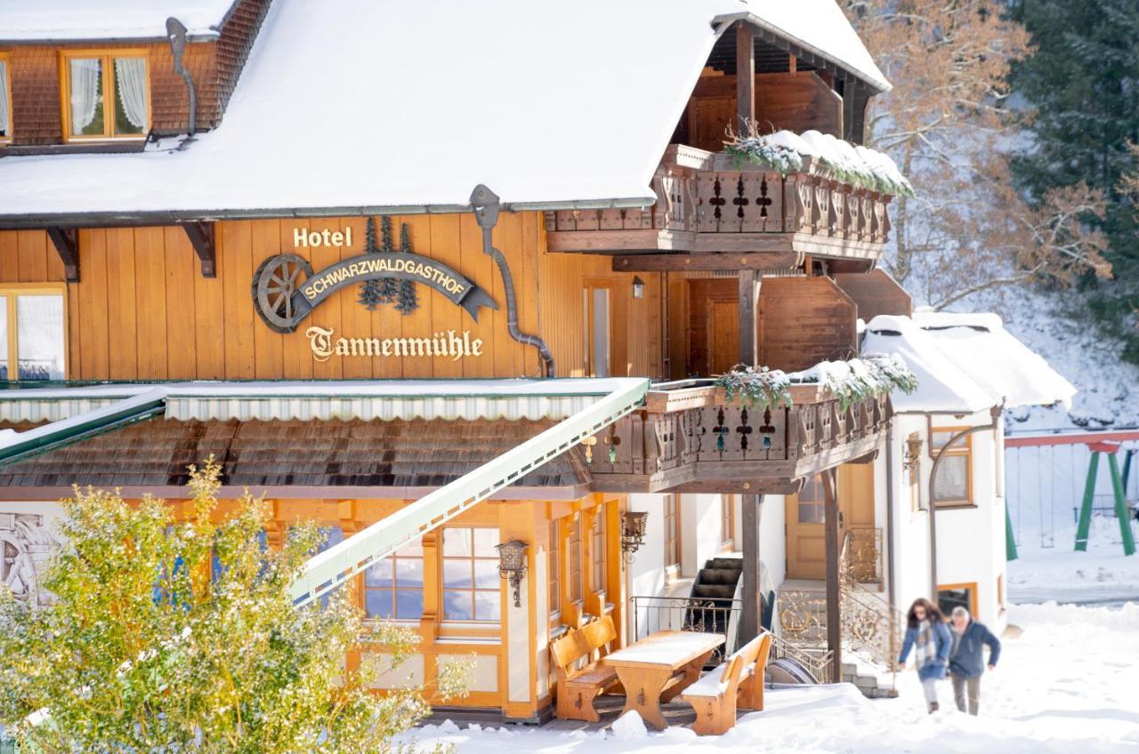 Hotel Tannenmuehle Grafenhausen Bagian luar foto