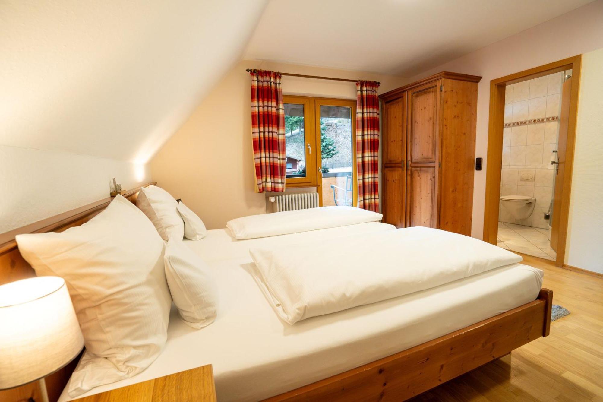 Hotel Tannenmuehle Grafenhausen Bagian luar foto