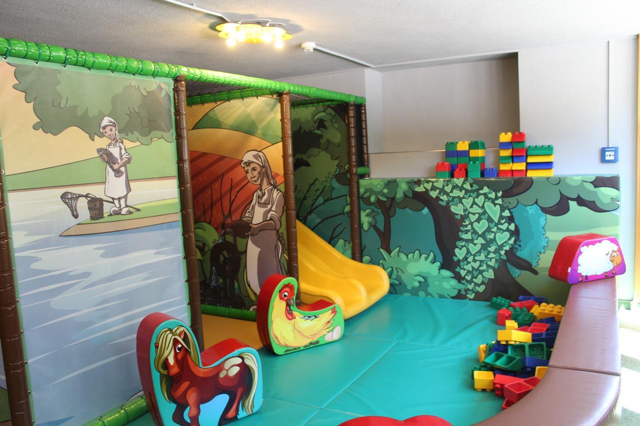 Hotel Tannenmuehle Grafenhausen Bagian luar foto